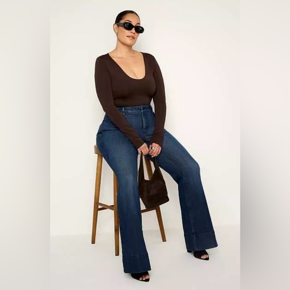 Good American good classic bootcut jeans size 2
